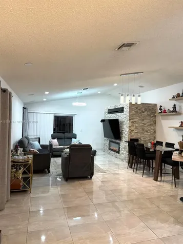 1308 Alexander Bend Weston FL 33327