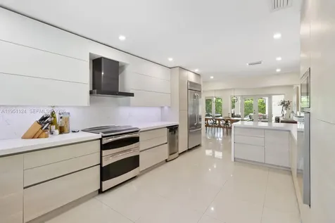 5601 Maggiore Street Coral Gables FL 33146