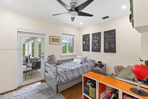 5601 Maggiore Street Coral Gables FL 33146