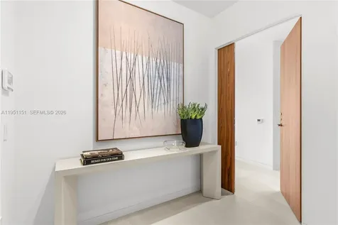 5 Grove Isle Coconut Grove FL 33133
