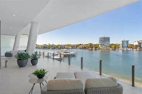 5 Grove Isle Coconut Grove FL 33133