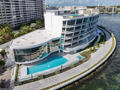 5 Grove Isle Coconut Grove FL 33133