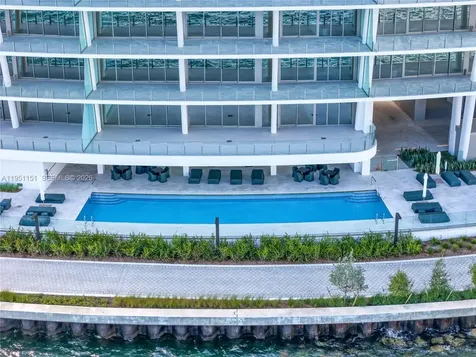 5 Grove Isle Coconut Grove FL 33133