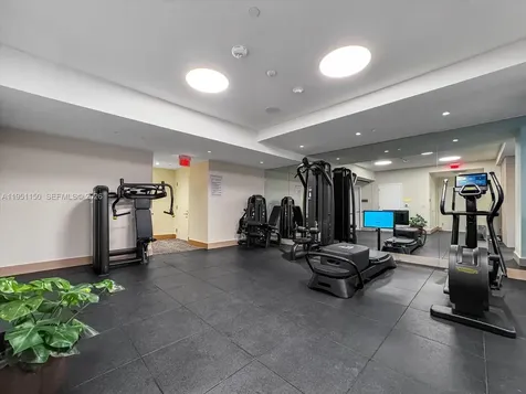 2678 Tigertail Avenue Miami FL 33133