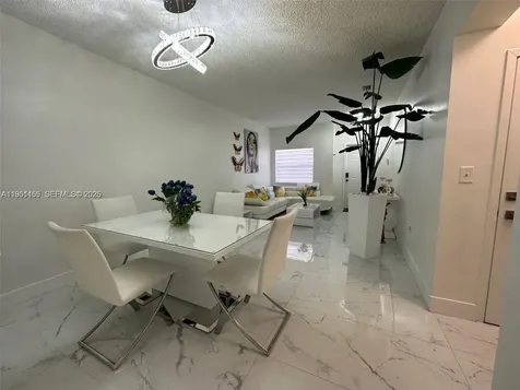 2207 SE 23rd Avenue Homestead FL 33035