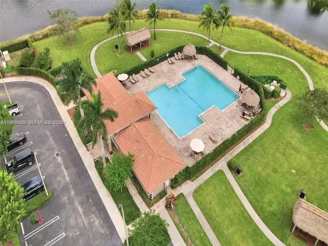 2207 SE 23rd Avenue Homestead FL 33035