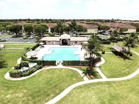 2207 SE 23rd Avenue Homestead FL 33035