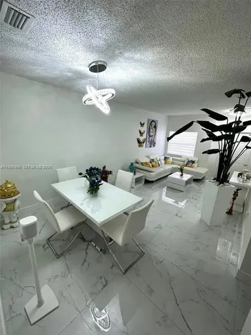 2207 SE 23rd Avenue Homestead FL 33035