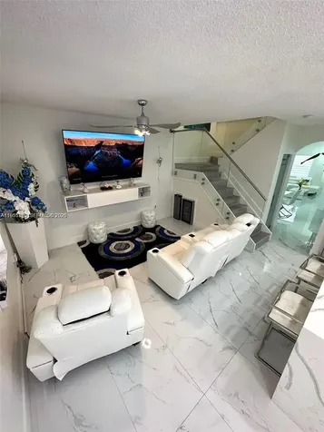 2207 SE 23rd Avenue Homestead FL 33035