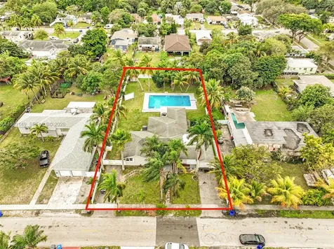 2534 Monroe Street Hollywood FL 33020