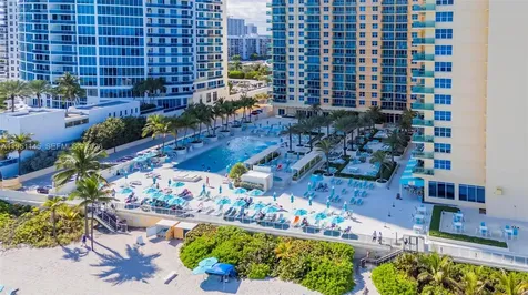 2501 S Ocean Drive Hollywood FL 33019
