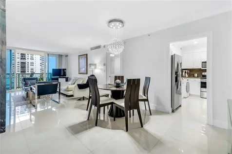 2501 S Ocean Drive Hollywood FL 33019