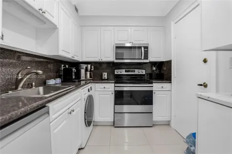 2501 S Ocean Drive Hollywood FL 33019