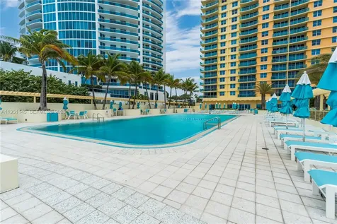 2501 S Ocean Drive Hollywood FL 33019