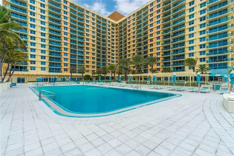 2501 S Ocean Drive Hollywood FL 33019