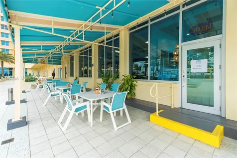 2501 S Ocean Drive Hollywood FL 33019