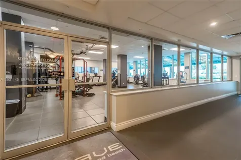 2501 S Ocean Drive Hollywood FL 33019