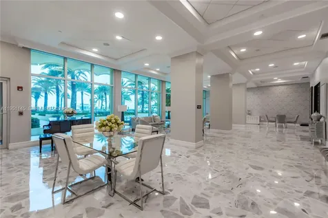 2501 S Ocean Drive Hollywood FL 33019