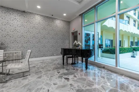 2501 S Ocean Drive Hollywood FL 33019