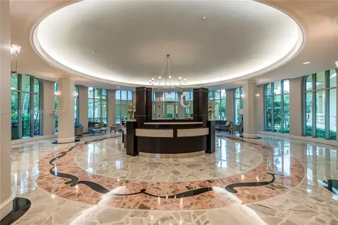 2501 S Ocean Drive Hollywood FL 33019