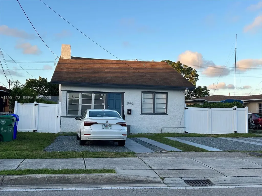 2993 SW 16th Terrace Miami FL 33145