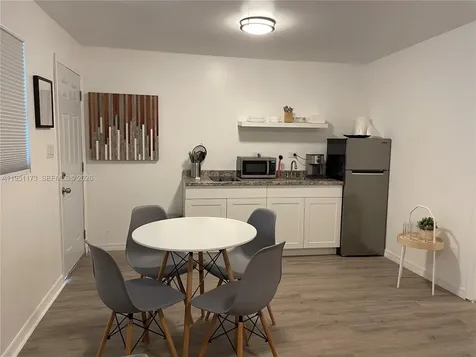 2993 SW 16th Terrace Miami FL 33145