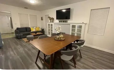 2993 SW 16th Terrace Miami FL 33145