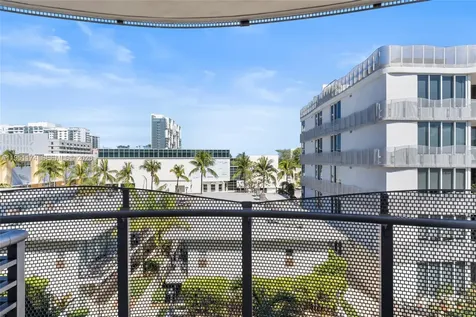 2155 Washington Court Miami Beach FL 33139