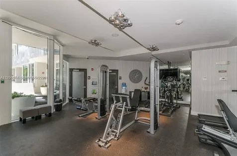 2155 Washington Court Miami Beach FL 33139