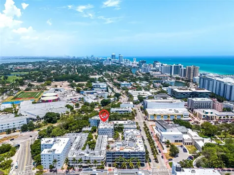 2155 Washington Court Miami Beach FL 33139