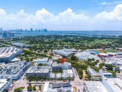 2155 Washington Court Miami Beach FL 33139