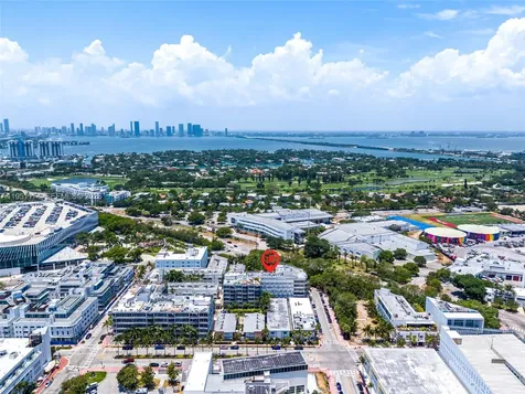 2155 Washington Court Miami Beach FL 33139