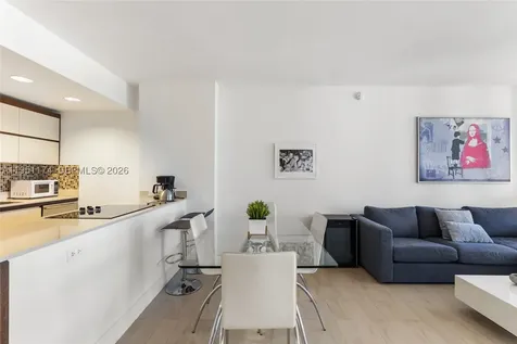 2155 Washington Court Miami Beach FL 33139