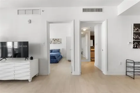 2155 Washington Court Miami Beach FL 33139