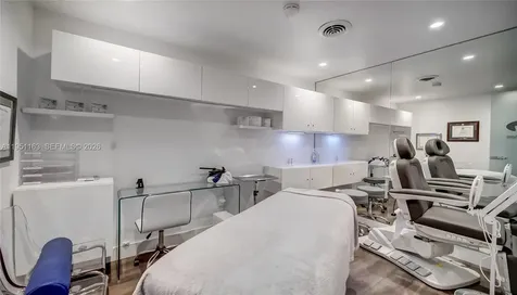 260 Crandon Boulevard Key Biscayne FL 33149