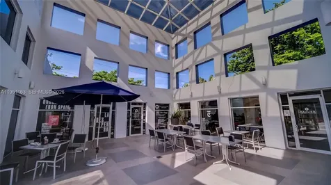 260 Crandon Boulevard Key Biscayne FL 33149