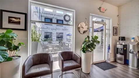 260 Crandon Boulevard Key Biscayne FL 33149