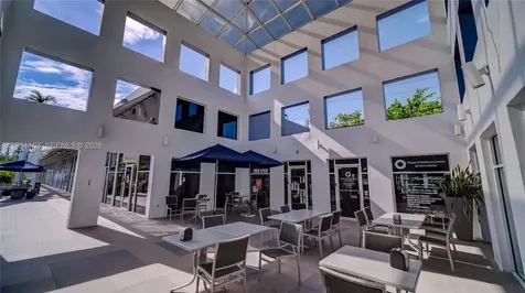 260 Crandon Boulevard Key Biscayne FL 33149