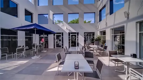 260 Crandon Boulevard Key Biscayne FL 33149