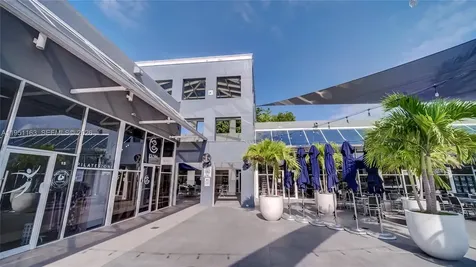 260 Crandon Boulevard Key Biscayne FL 33149