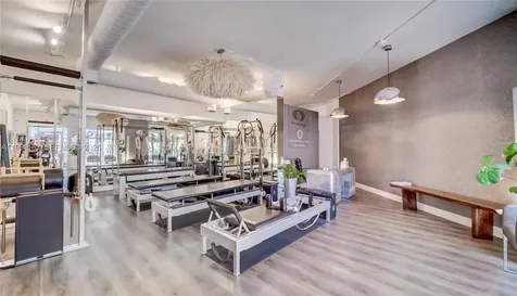 260 Crandon Boulevard Key Biscayne FL 33149