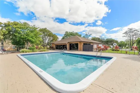 4221 NW 19th Street Lauderhill FL 33313