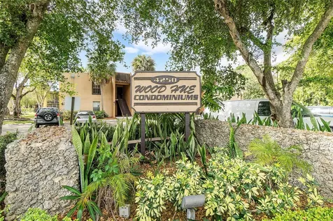 4221 NW 19th Street Lauderhill FL 33313
