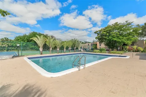 4221 NW 19th Street Lauderhill FL 33313