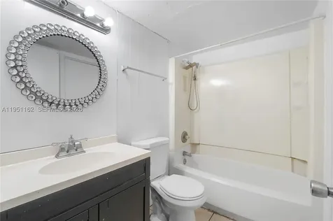 4221 NW 19th Street Lauderhill FL 33313