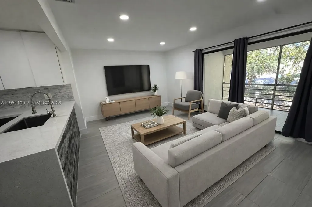 3199 Coral Hills Drive Coral Springs FL 33065