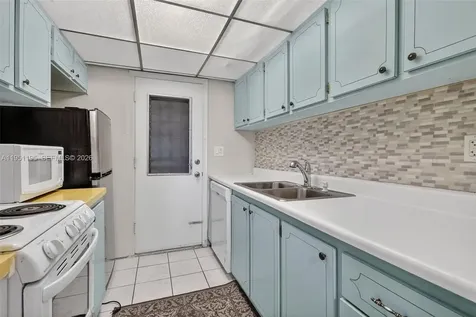17001 NE 13th Avenue Miami FL 33162