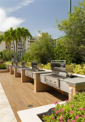90 Alton Road Miami Beach FL 33139