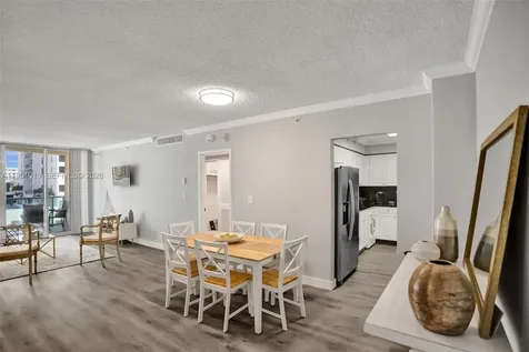 2501 S Ocean Drive Hollywood FL 33019