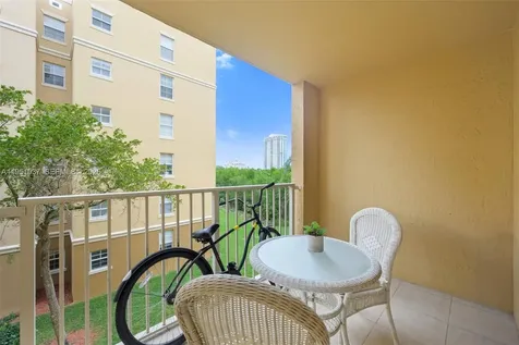 19555 E Country Club Drive Aventura FL 33180